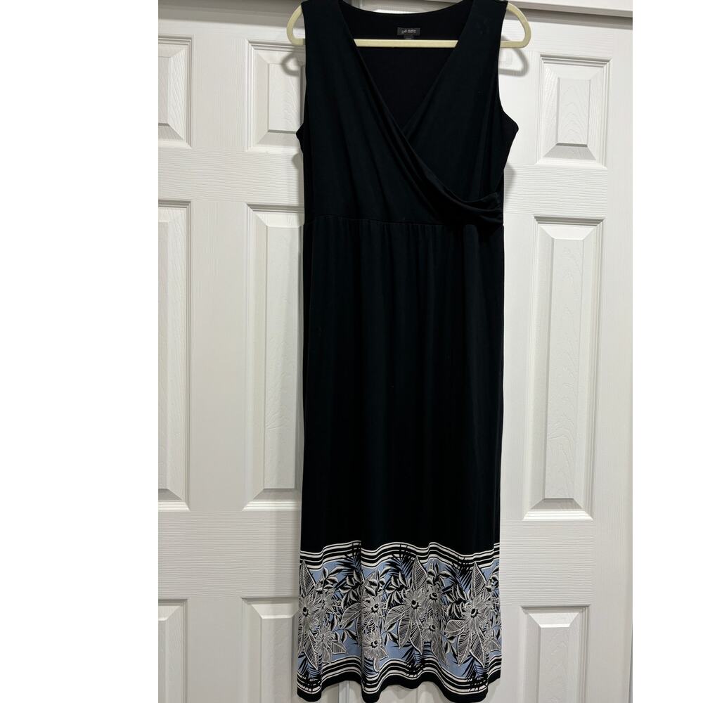 J. Jill Wearever Collection Black Maxi dress Womens M Floral Hem Sleeveless